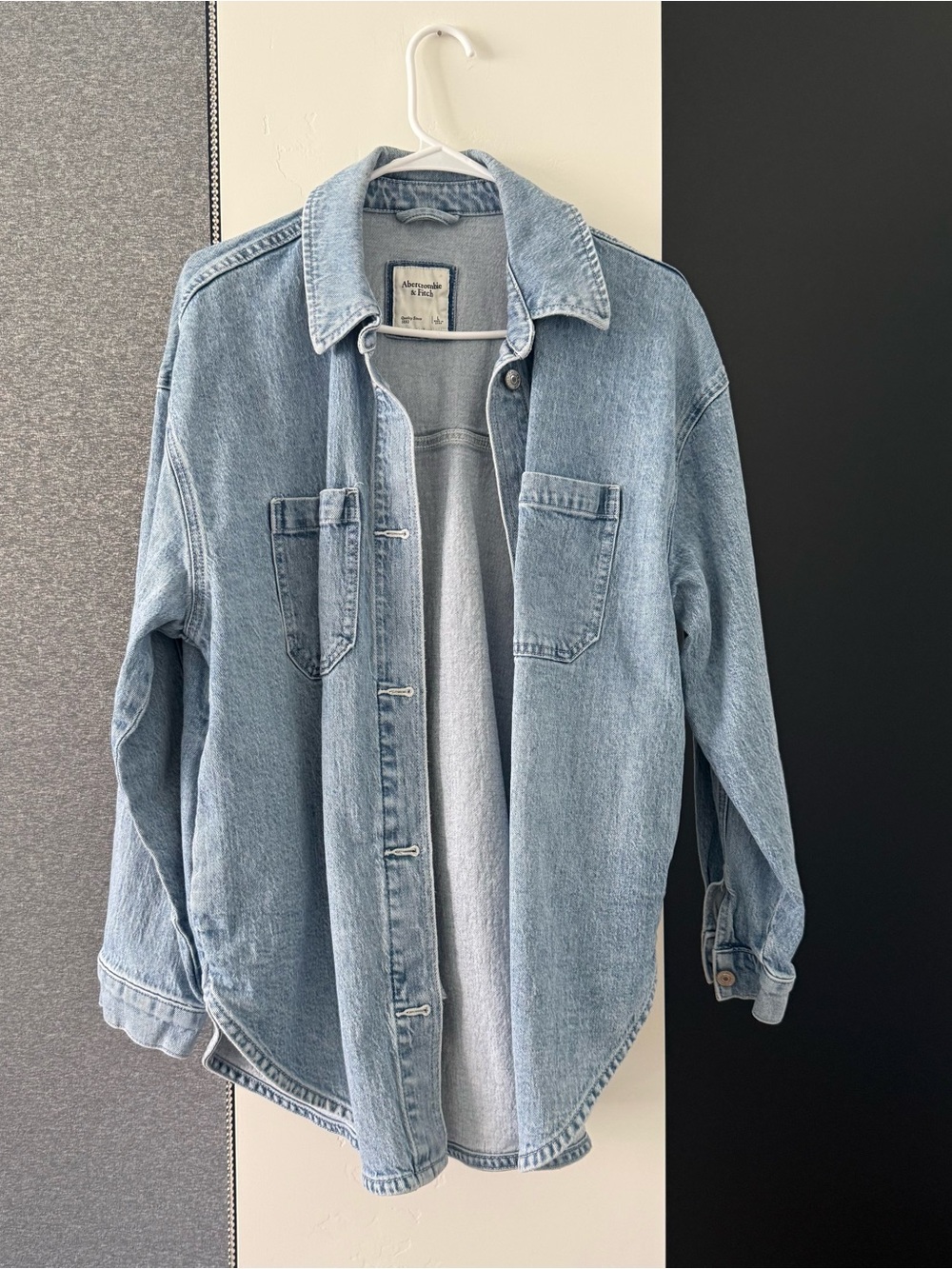 Abercrombie oversized light wash denim shirt jacket